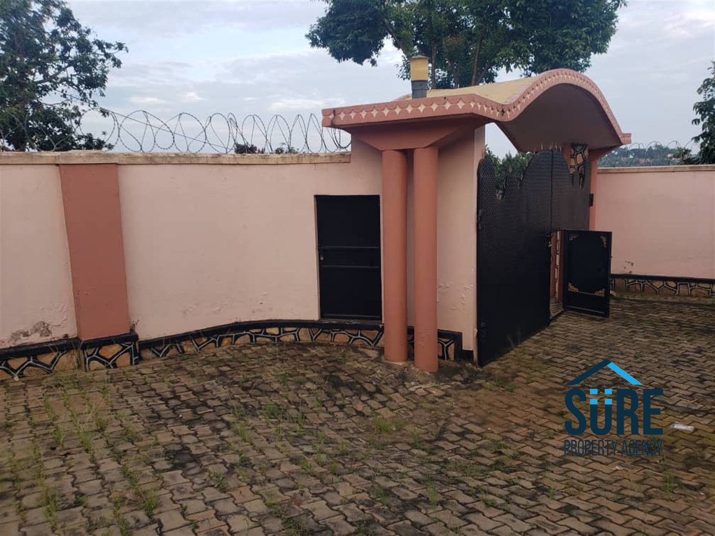 Bungalow for sale in Nabuti Mukono