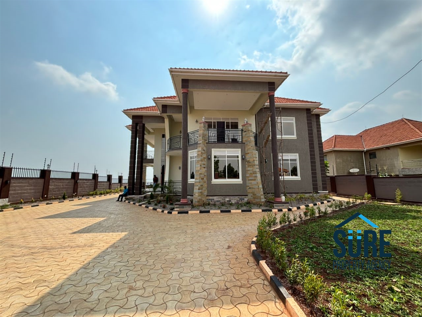 Mansion for sale in Bwebajja Wakiso