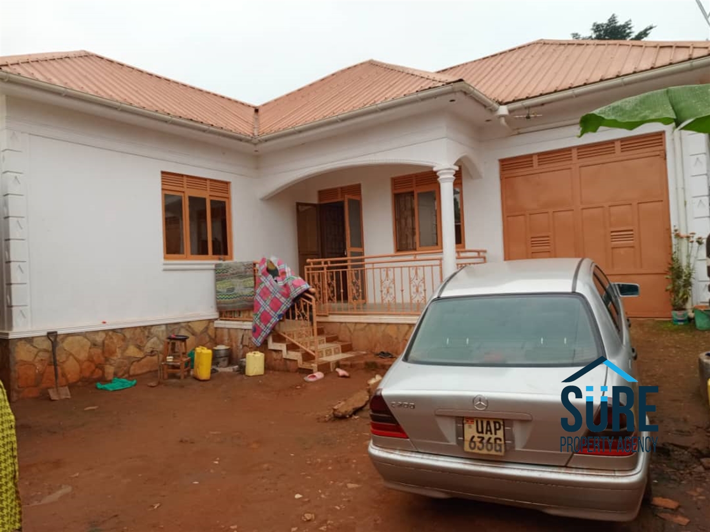 Bungalow for sale in Nansana Wakiso