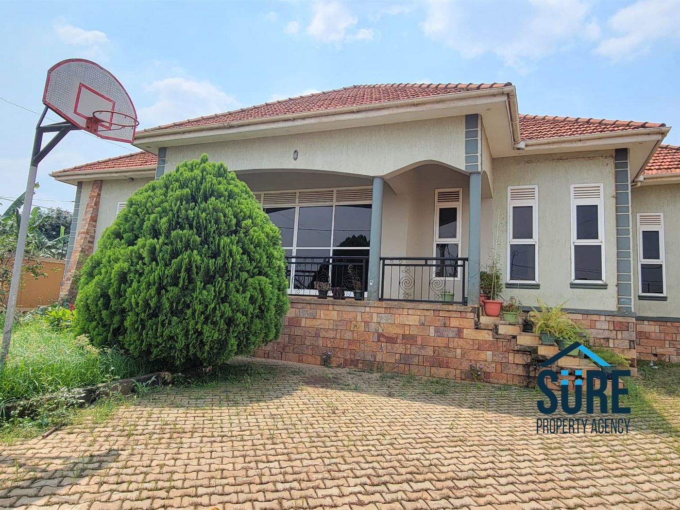 Bungalow for sale in Naalya Wakiso