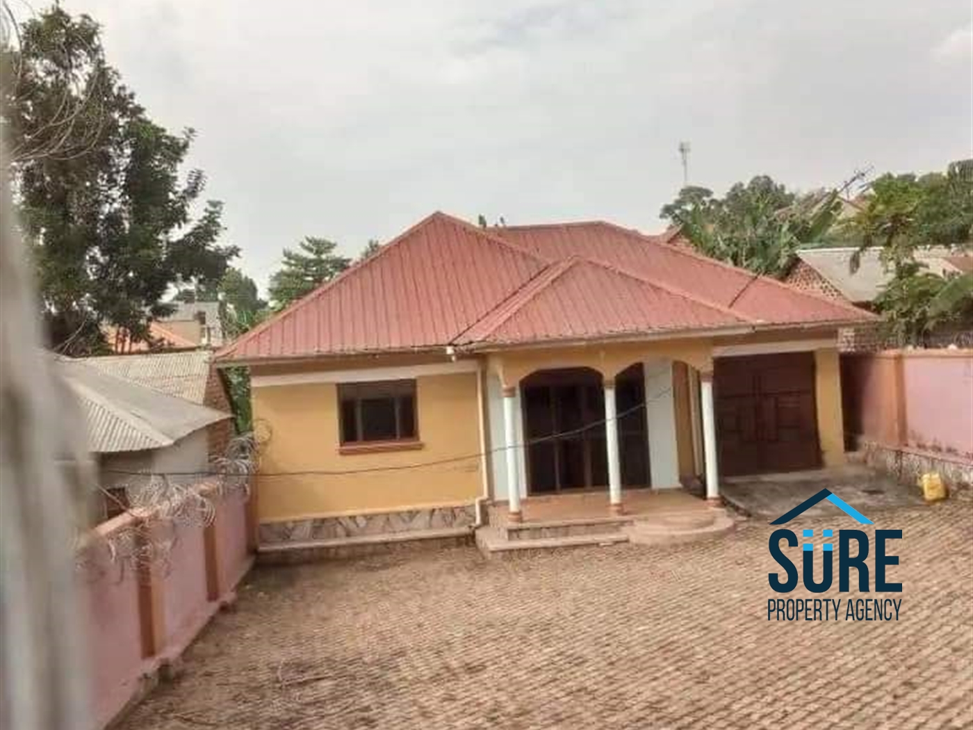 Bungalow for sale in Kasangati Wakiso