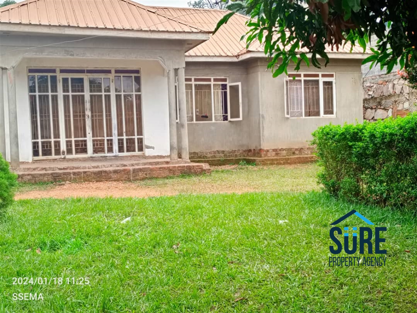 Bungalow for sale in Bujuuko Wakiso