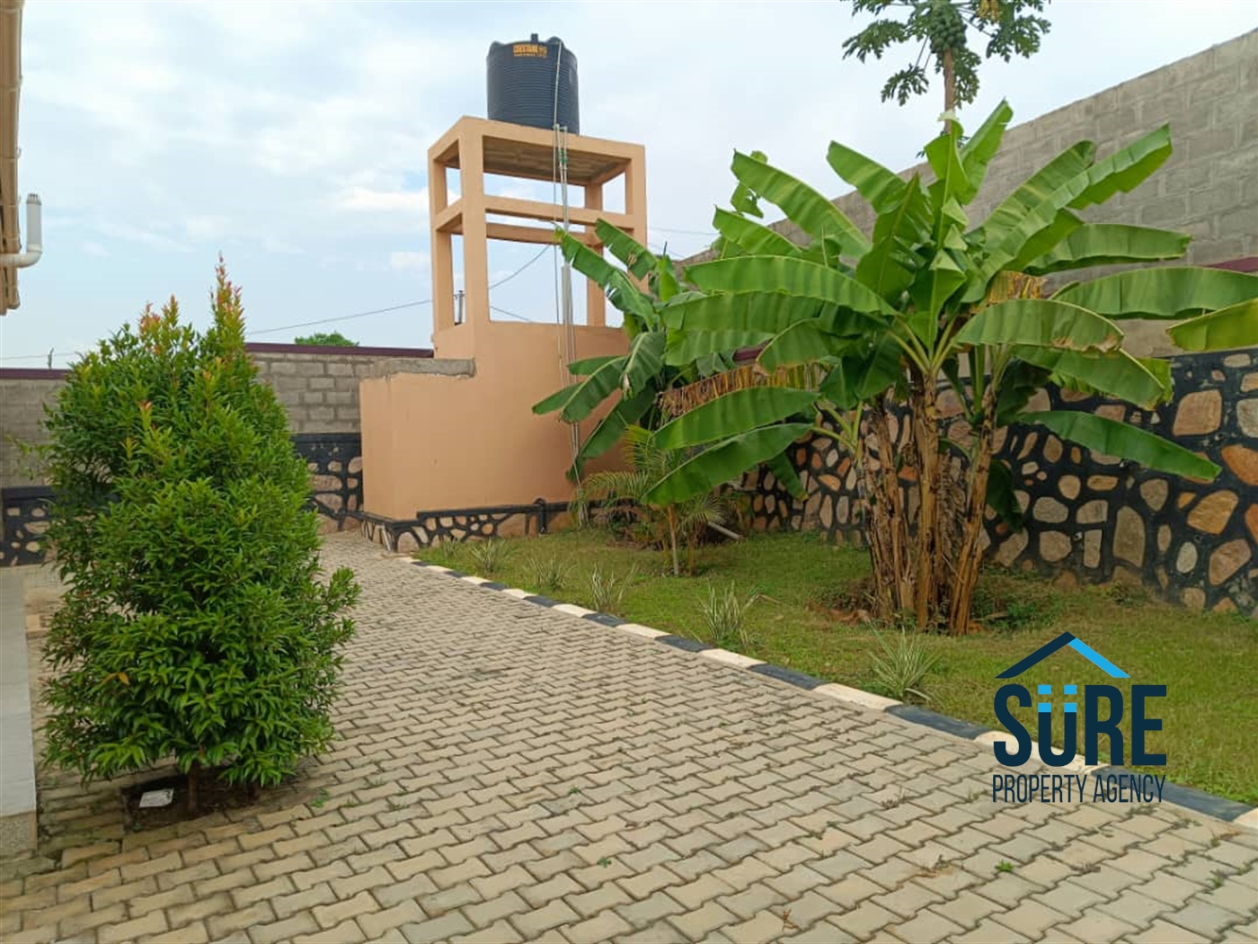 Bungalow for sale in Jjoggo Wakiso