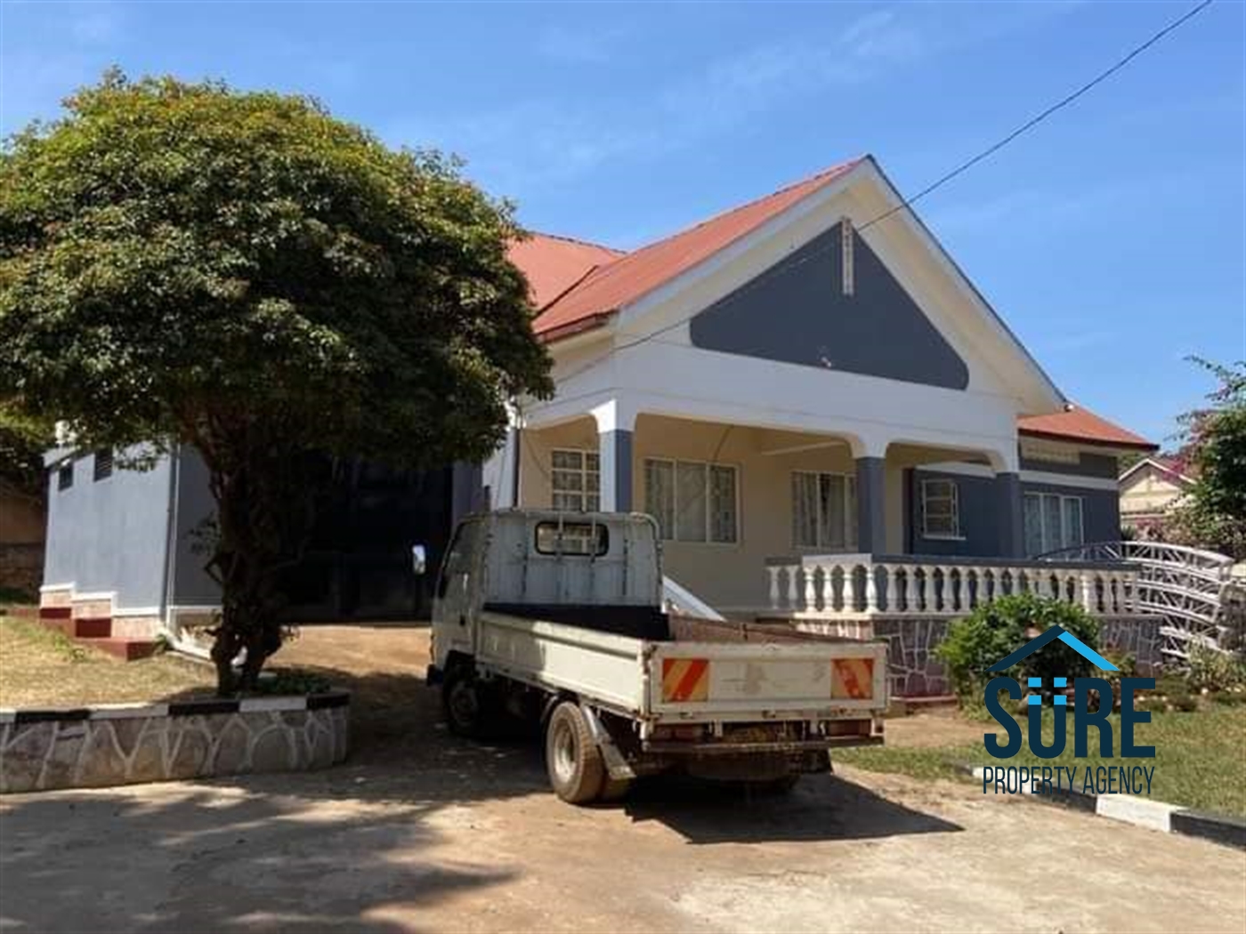 Bungalow for sale in Buziga Wakiso