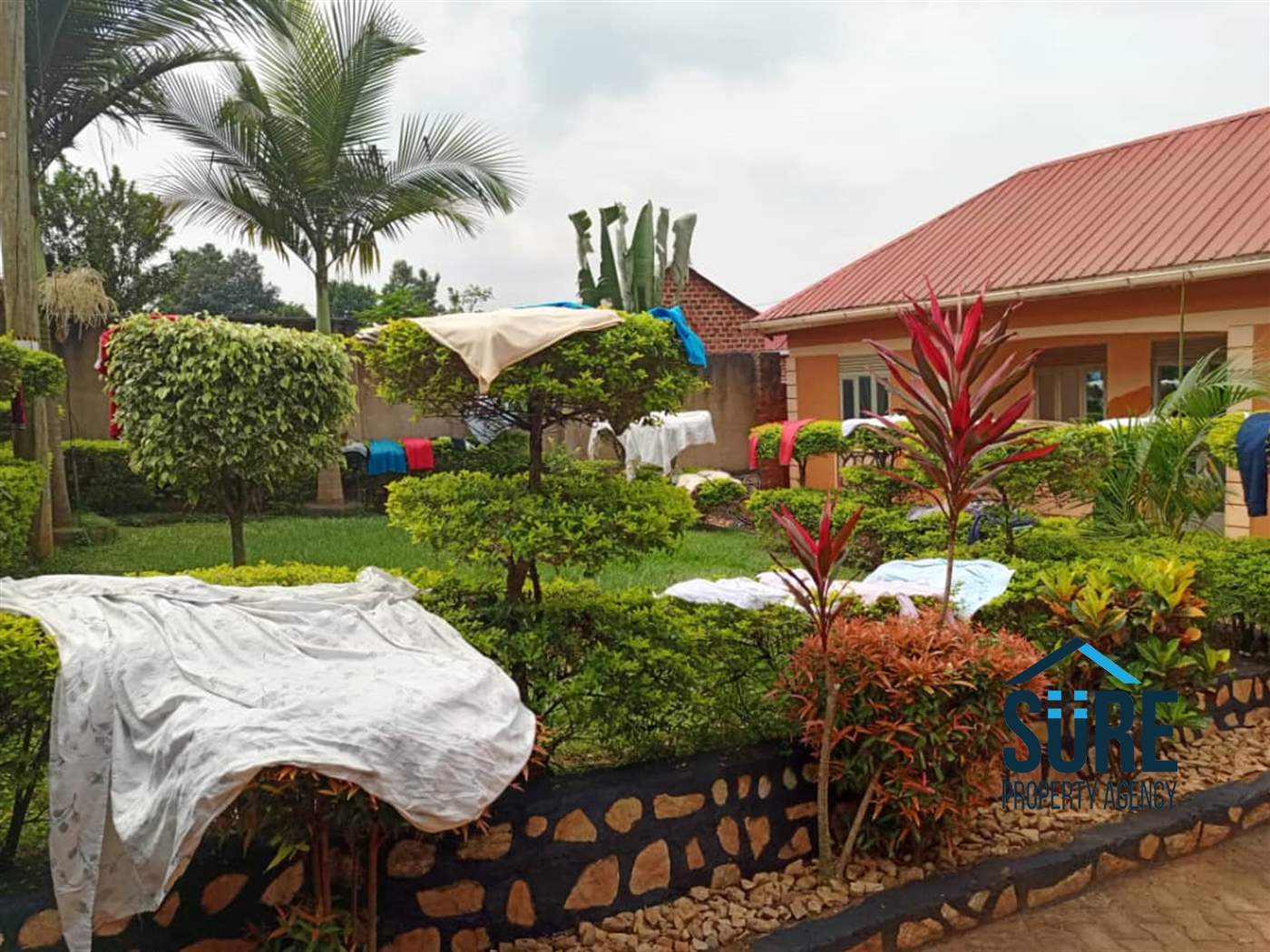 Bungalow for sale in Kawoko Wakiso