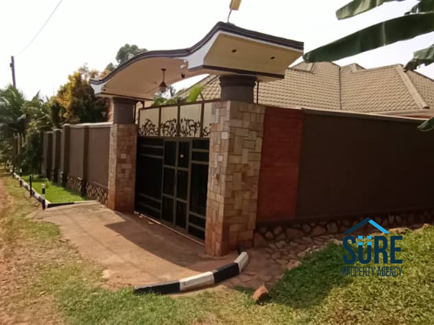 Bungalow for sale in Kasangati Wakiso