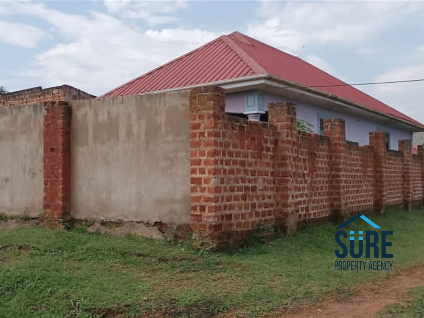 Bungalow for sale in Busukuma Wakiso