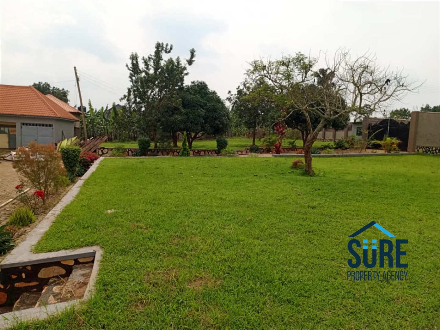 Bungalow for sale in Buloba Wakiso