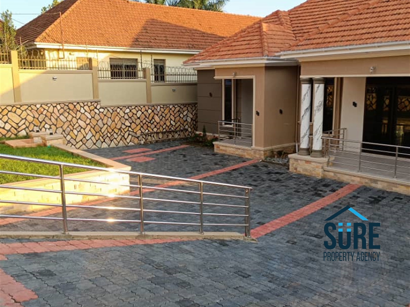 Bungalow for sale in Akright Kampala