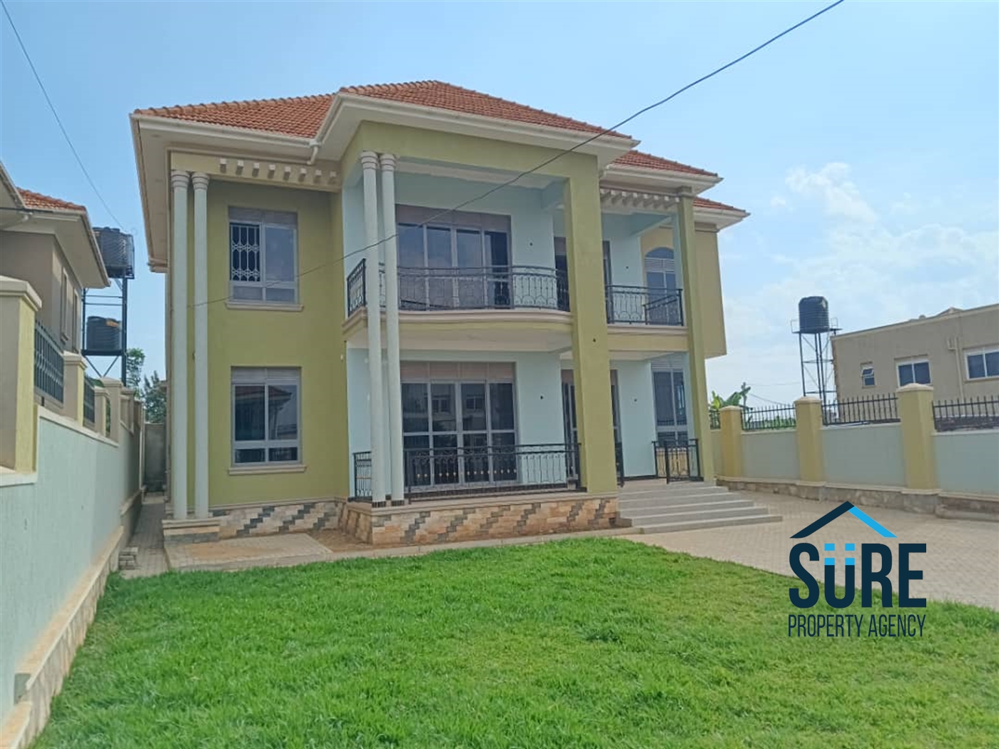 Duplex for sale in Kira Wakiso