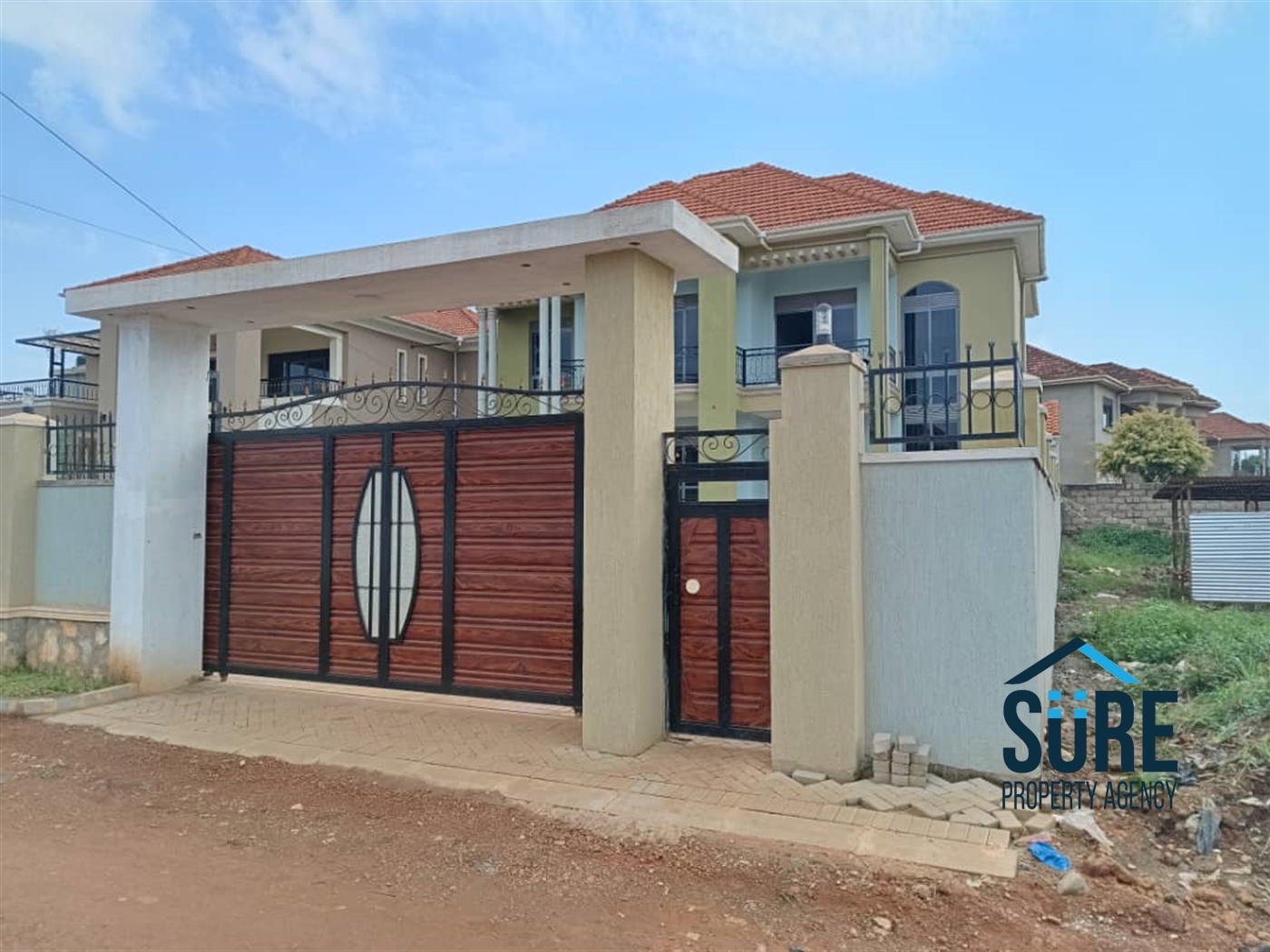 Duplex for sale in Kira Wakiso