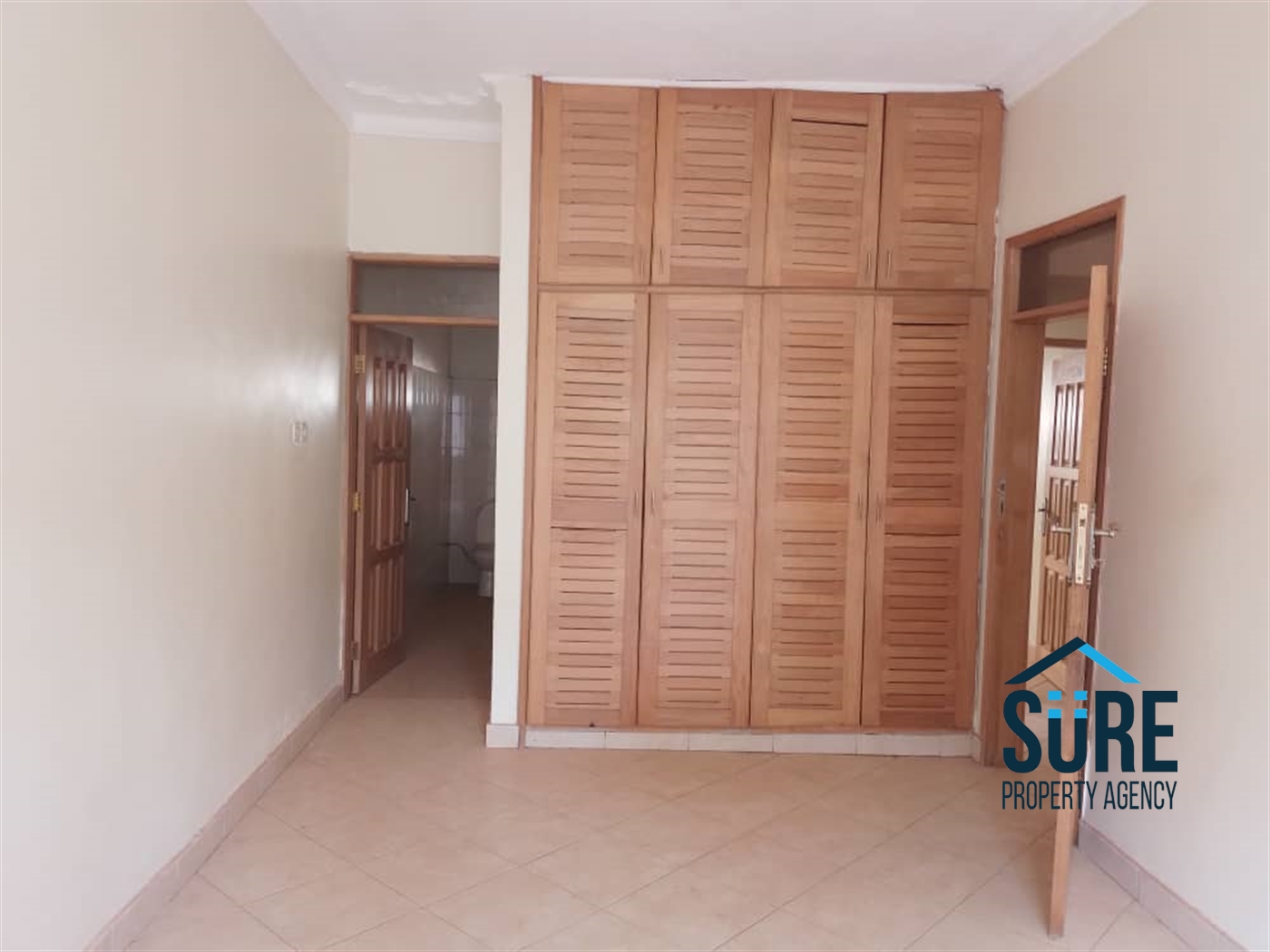 Apartment block for sale in Kyaliwajjalaa Wakiso