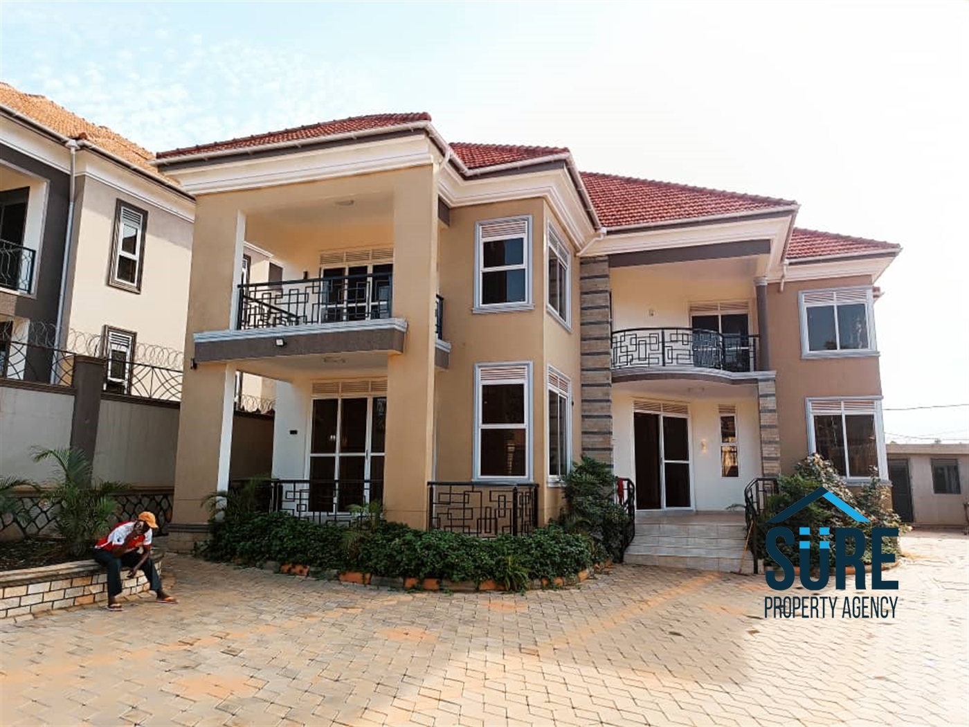 Duplex for sale in Kira Wakiso