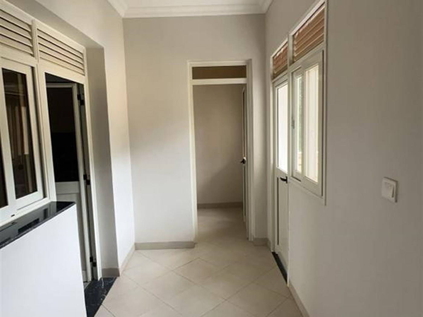 Apartment for sale in Bugoloobi Kampala