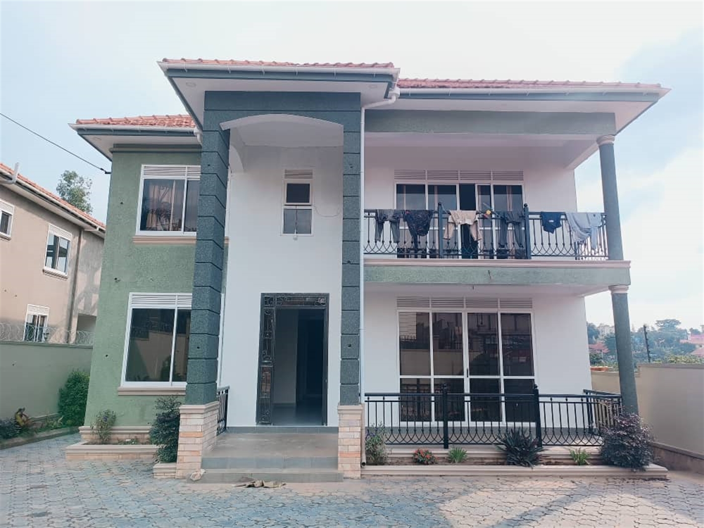 Villa for sale in Najjera Wakiso