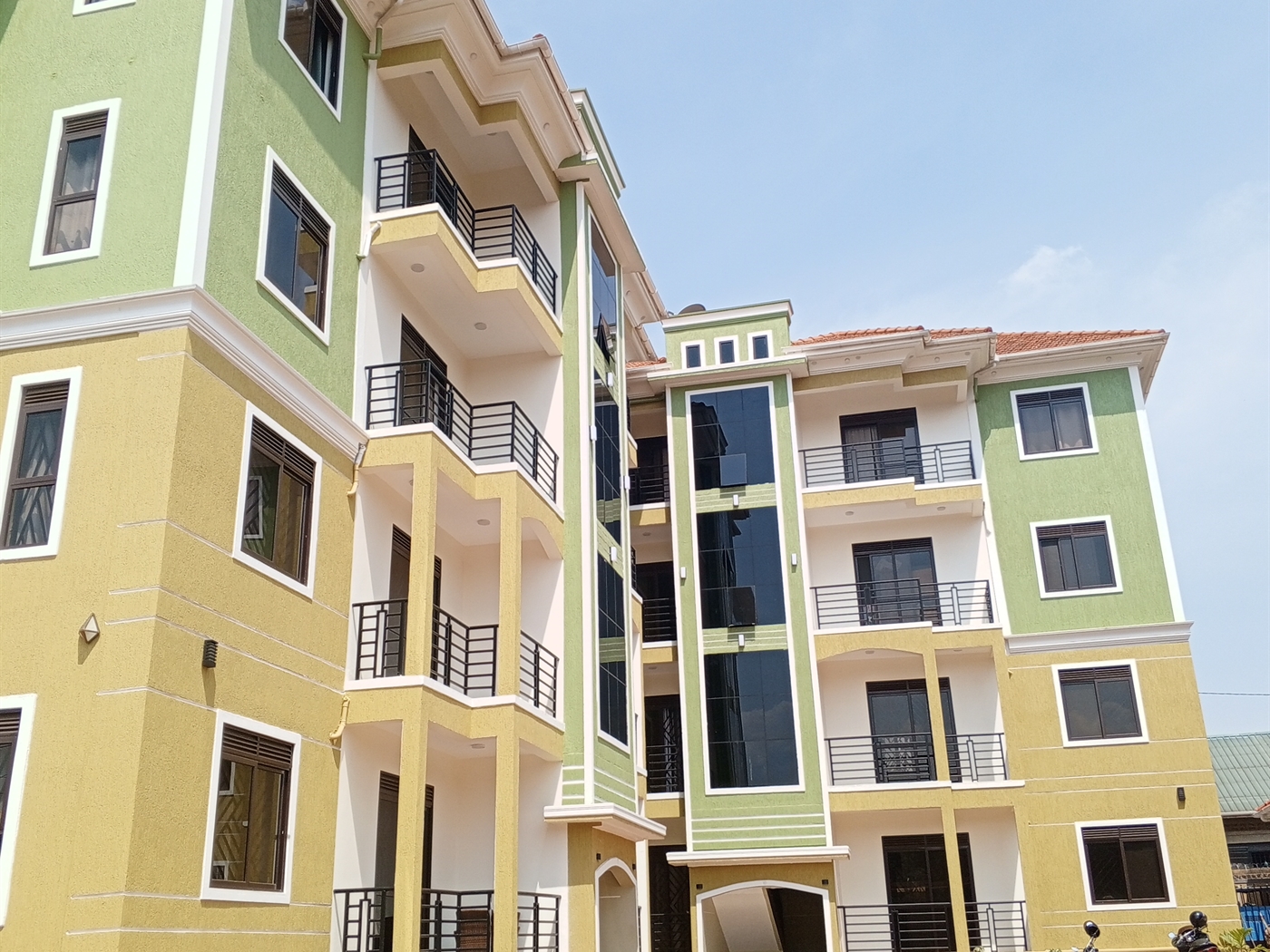 Apartment block for sale in Kiwaatule Wakiso