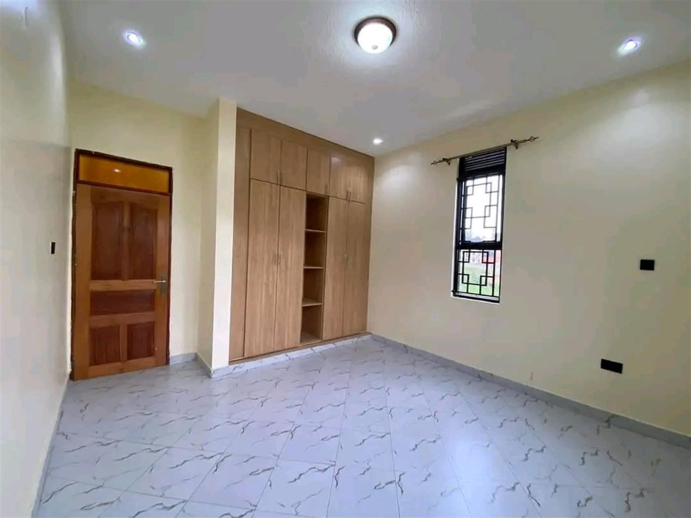 Apartment block for sale in Kisaasi Kampala