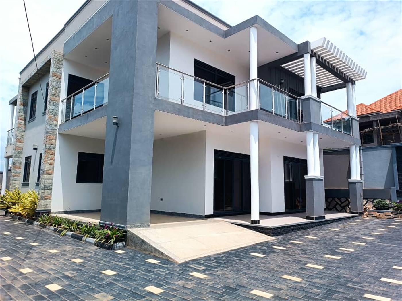 Villa for sale in Nsasa Wakiso