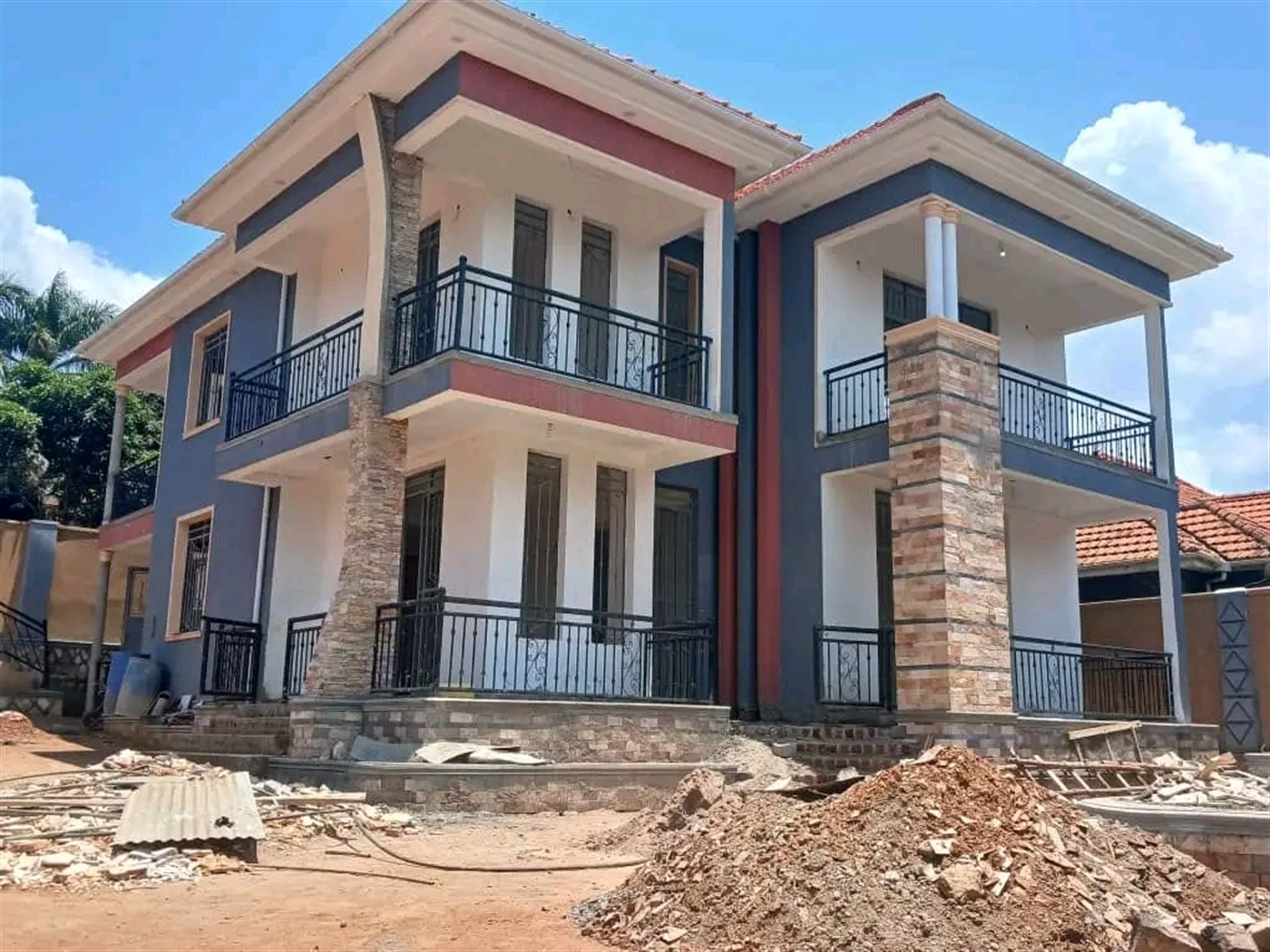 Villa for sale in Munyonyo Wakiso