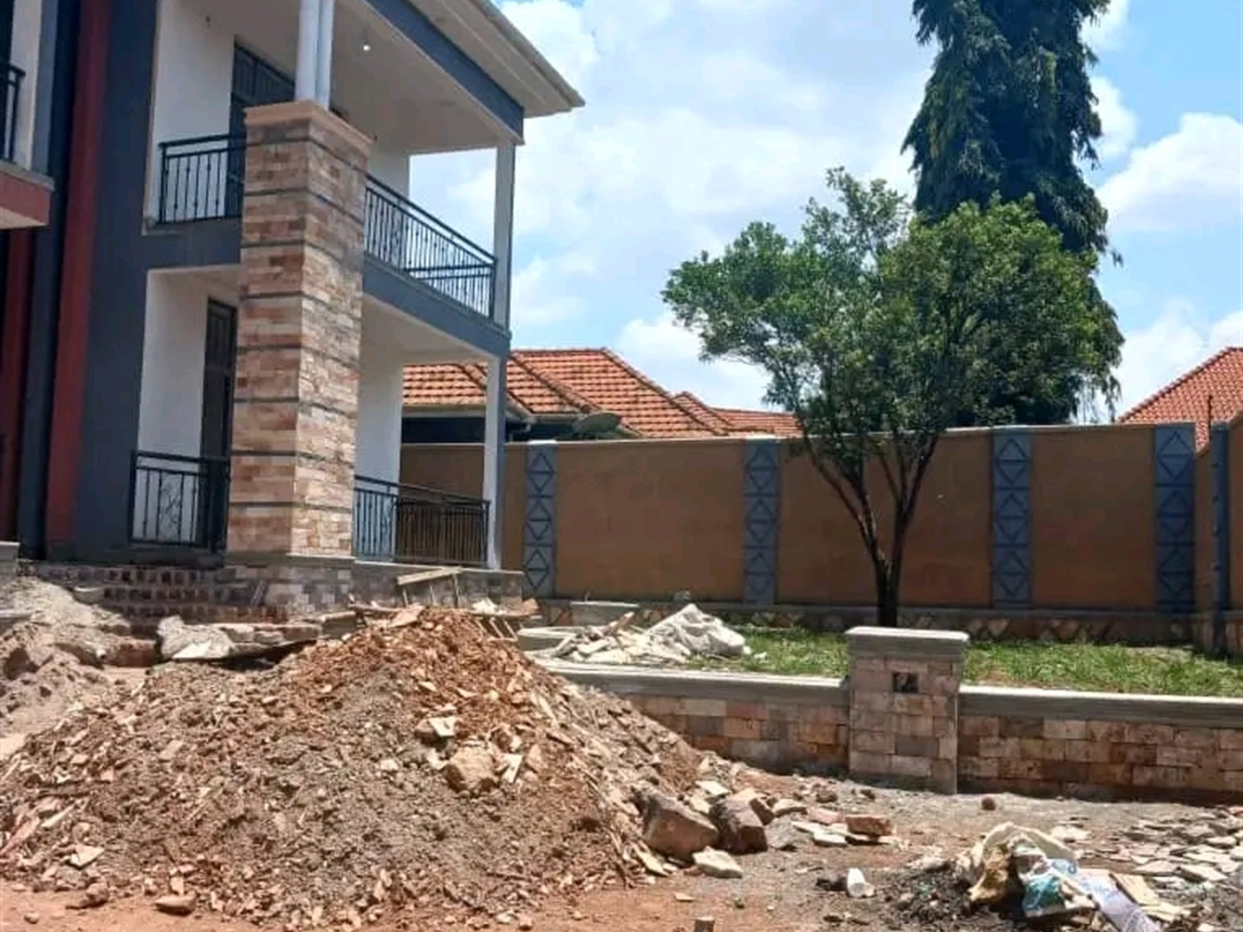 Villa for sale in Munyonyo Wakiso