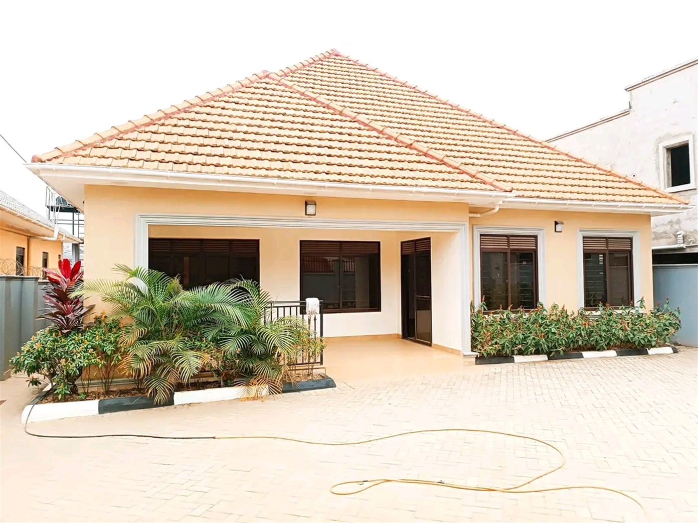 Bungalow for sale in Kyaliwajjala Wakiso