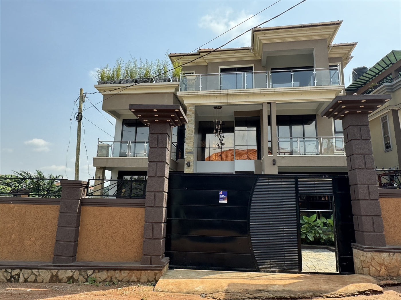 Villa for sale in Kyanja Kampala