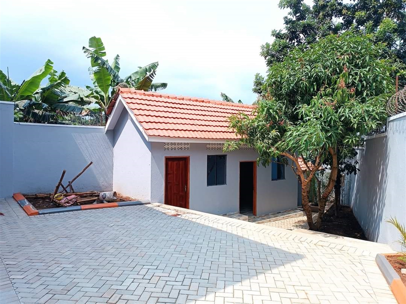 Villa for sale in Seeta Wakiso