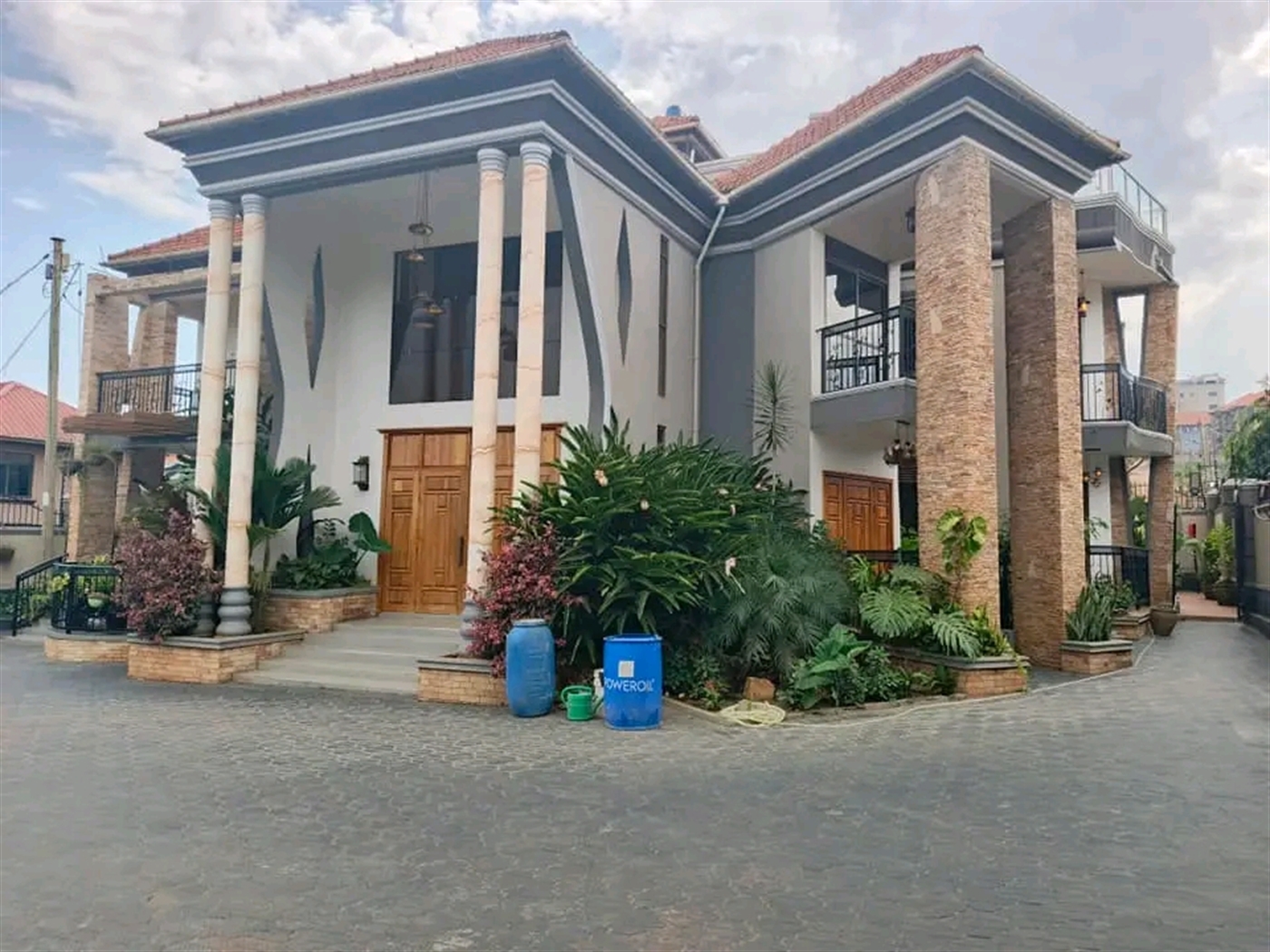 Villa for sale in Kyanja Kampala