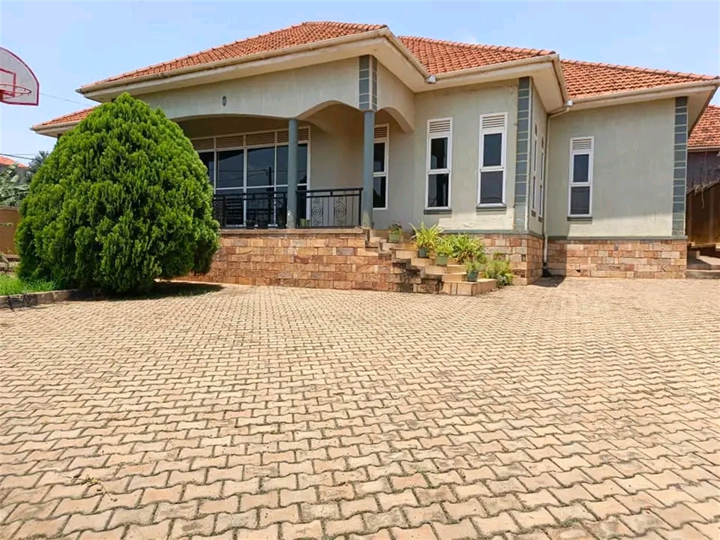 Bungalow for sale in Naalya Wakiso