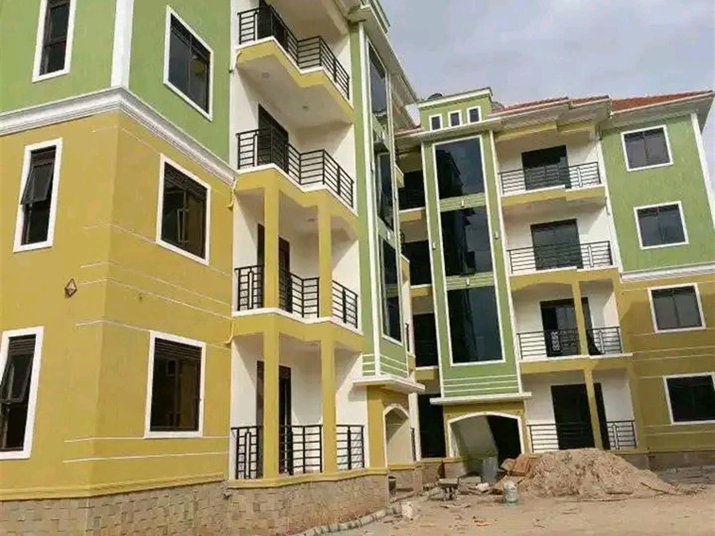 Apartment block for sale in Kiwaatule Wakiso