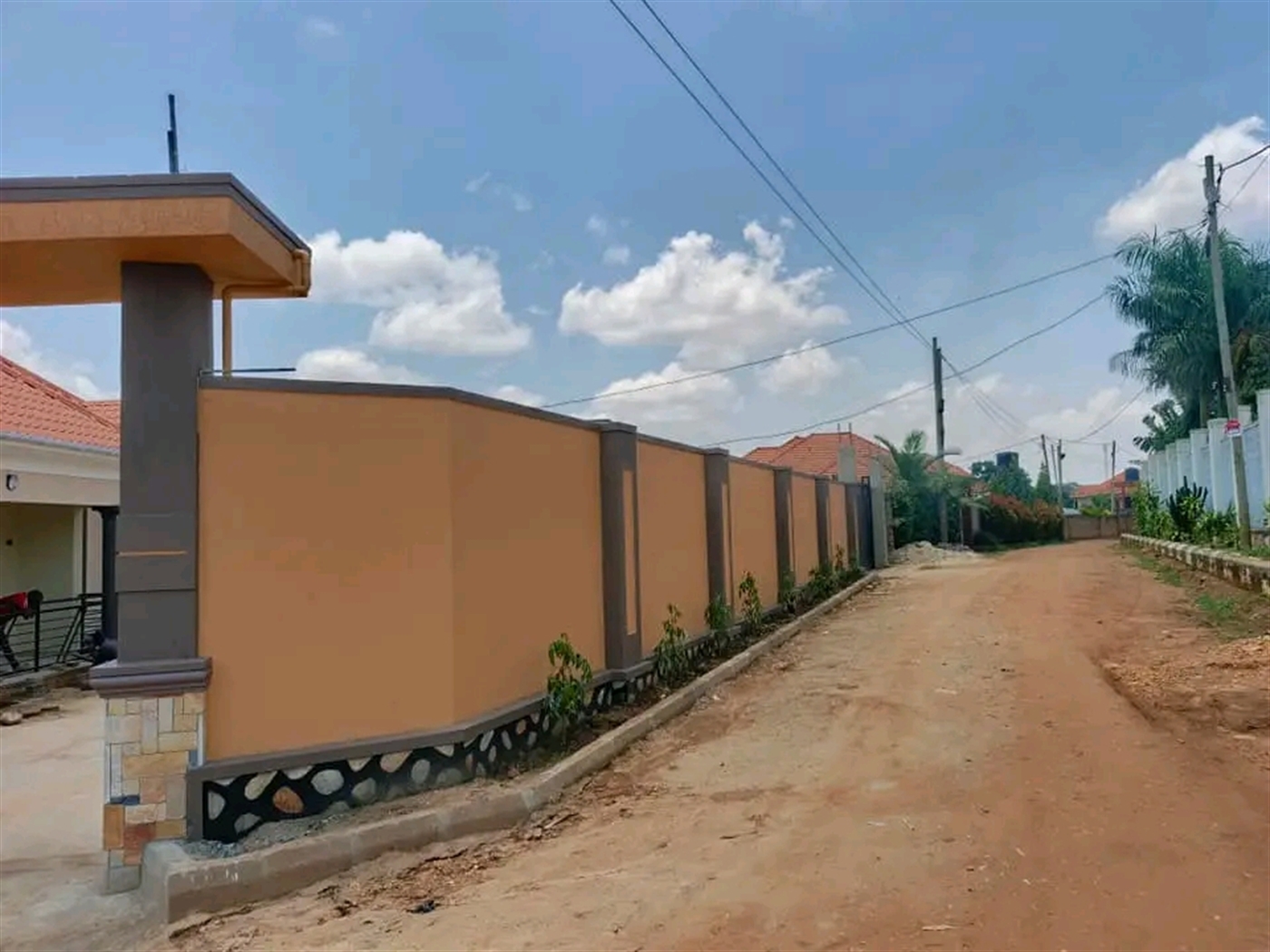 Bungalow for sale in Kira Wakiso