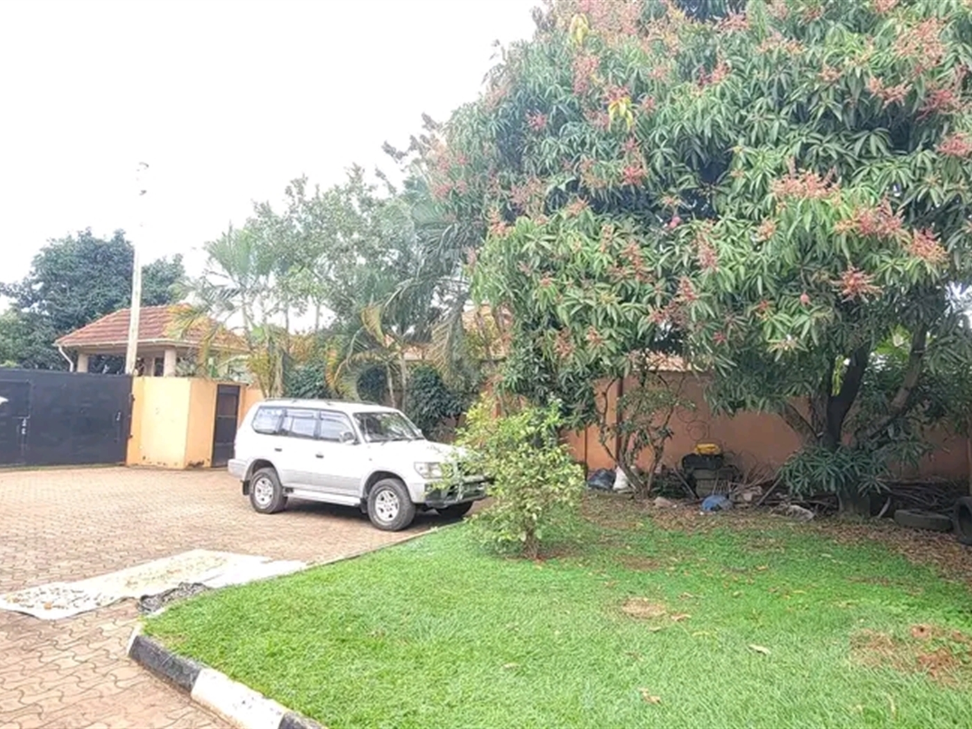 Bungalow for sale in Najjera Wakiso