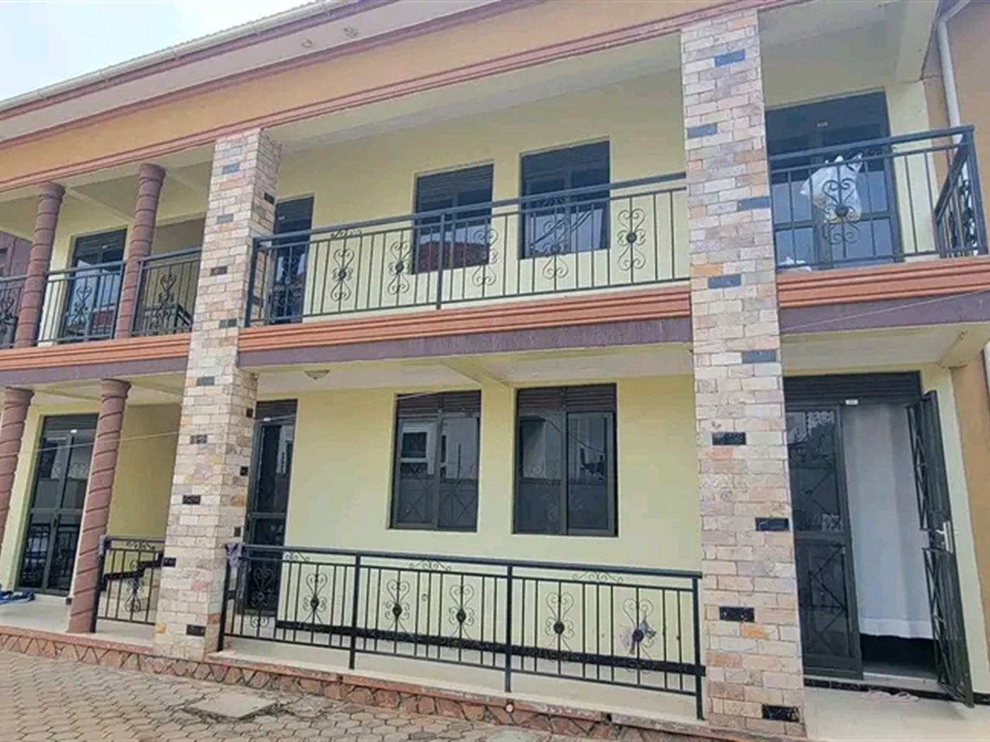 Apartment block for sale in Kiwaatule Wakiso