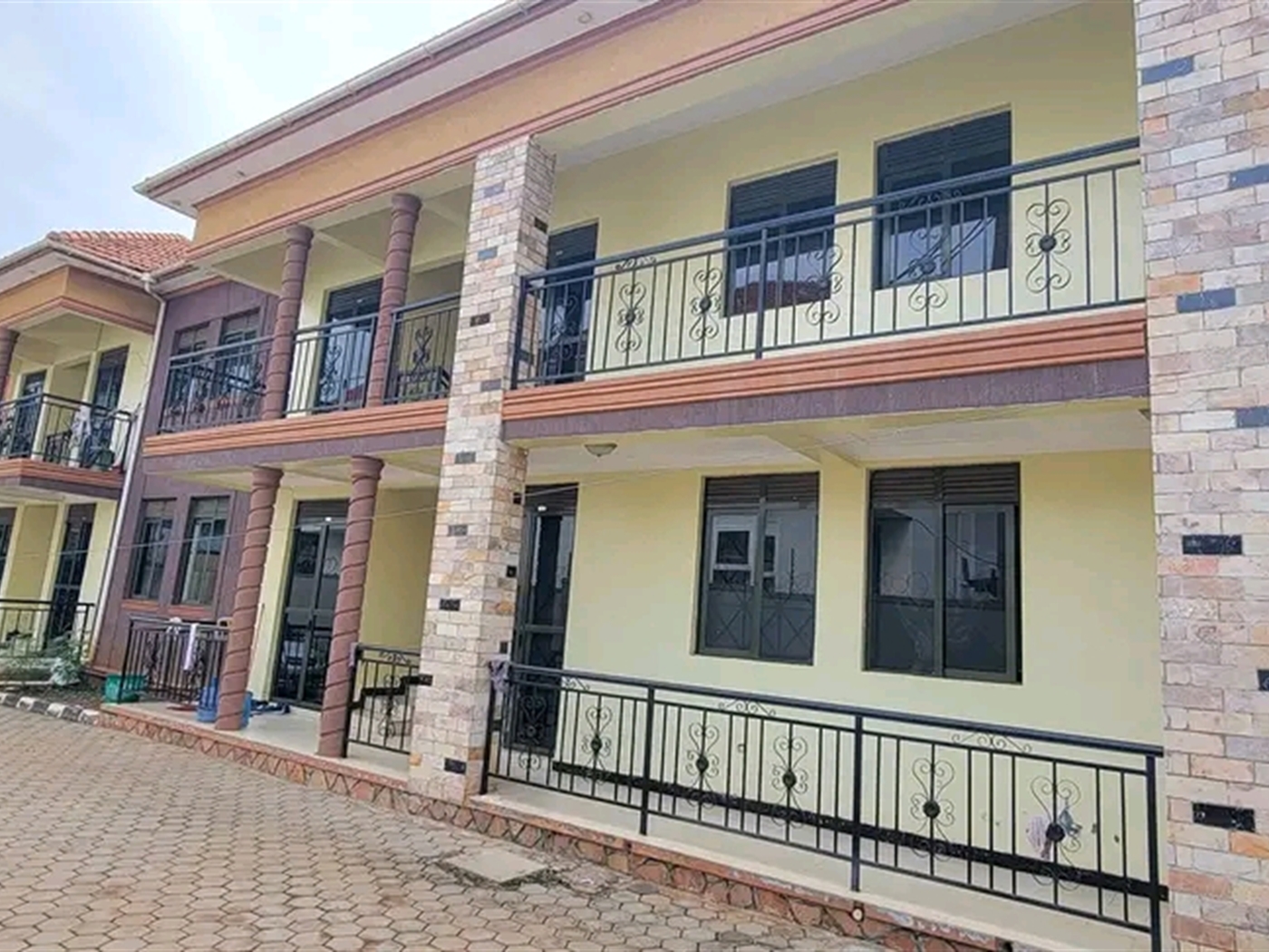 Apartment block for sale in Kiwaatule Wakiso