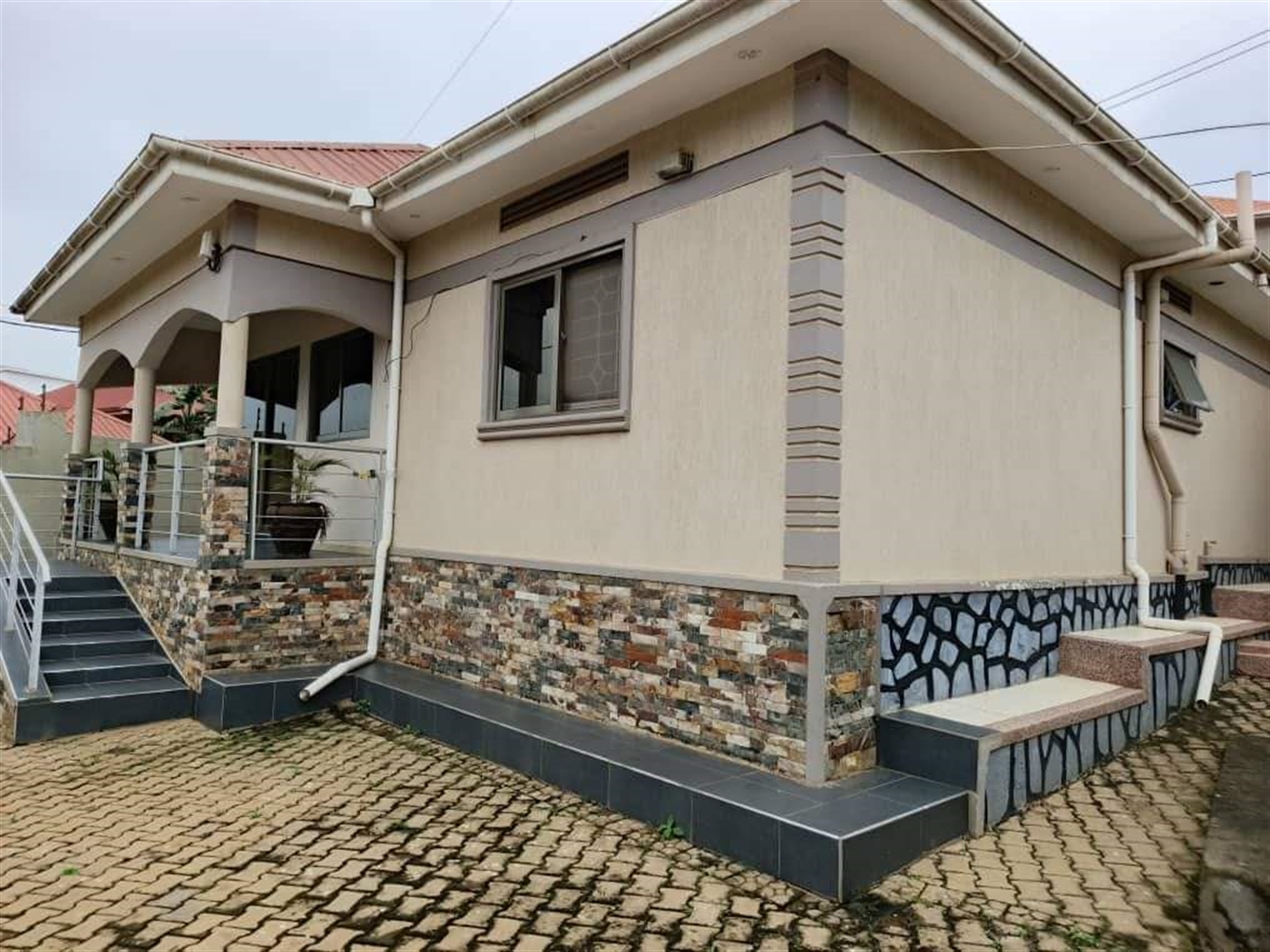 Bungalow for sale in Namugongo Wakiso