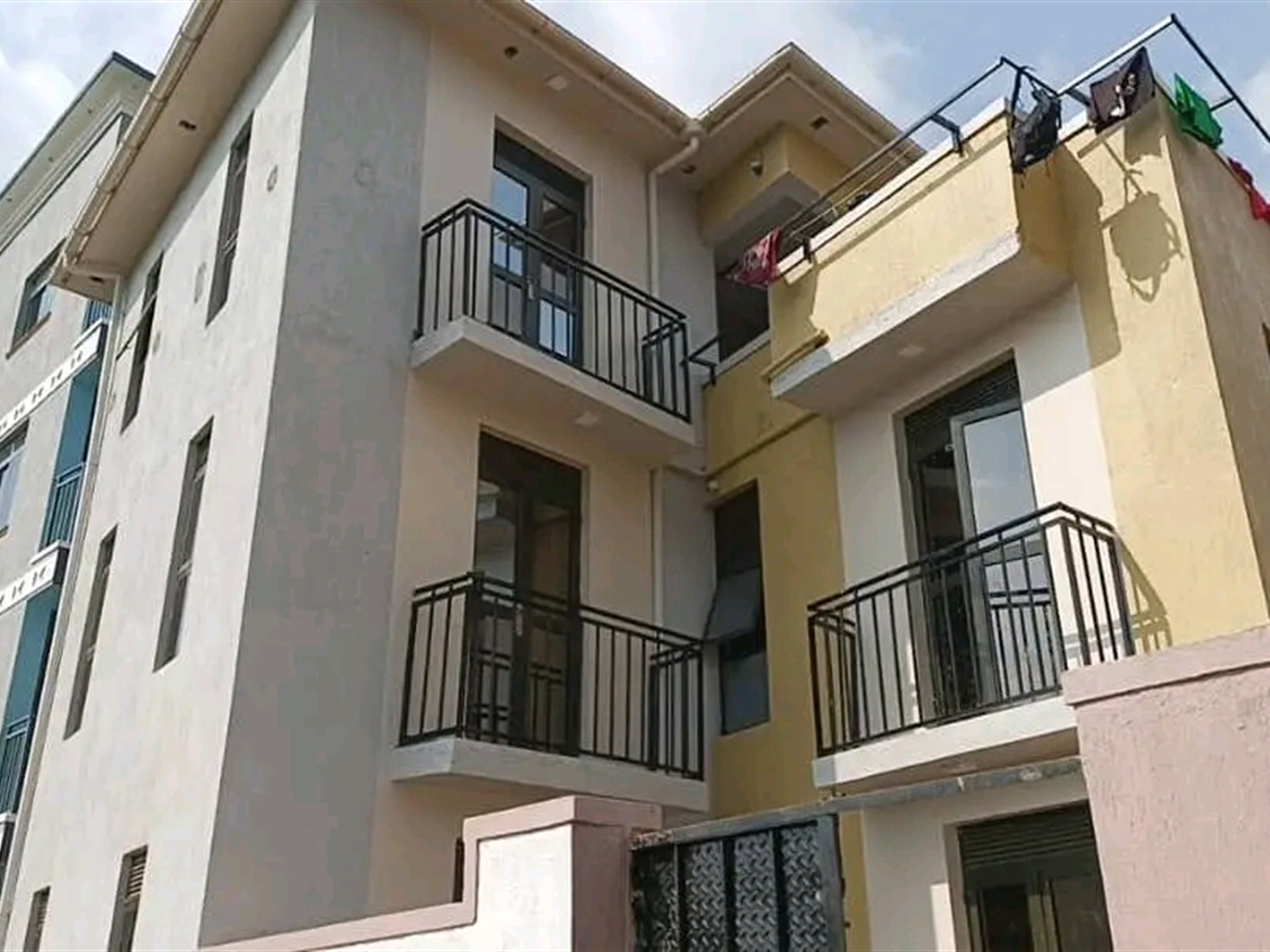 Apartment block for sale in Kisaasi Kampala