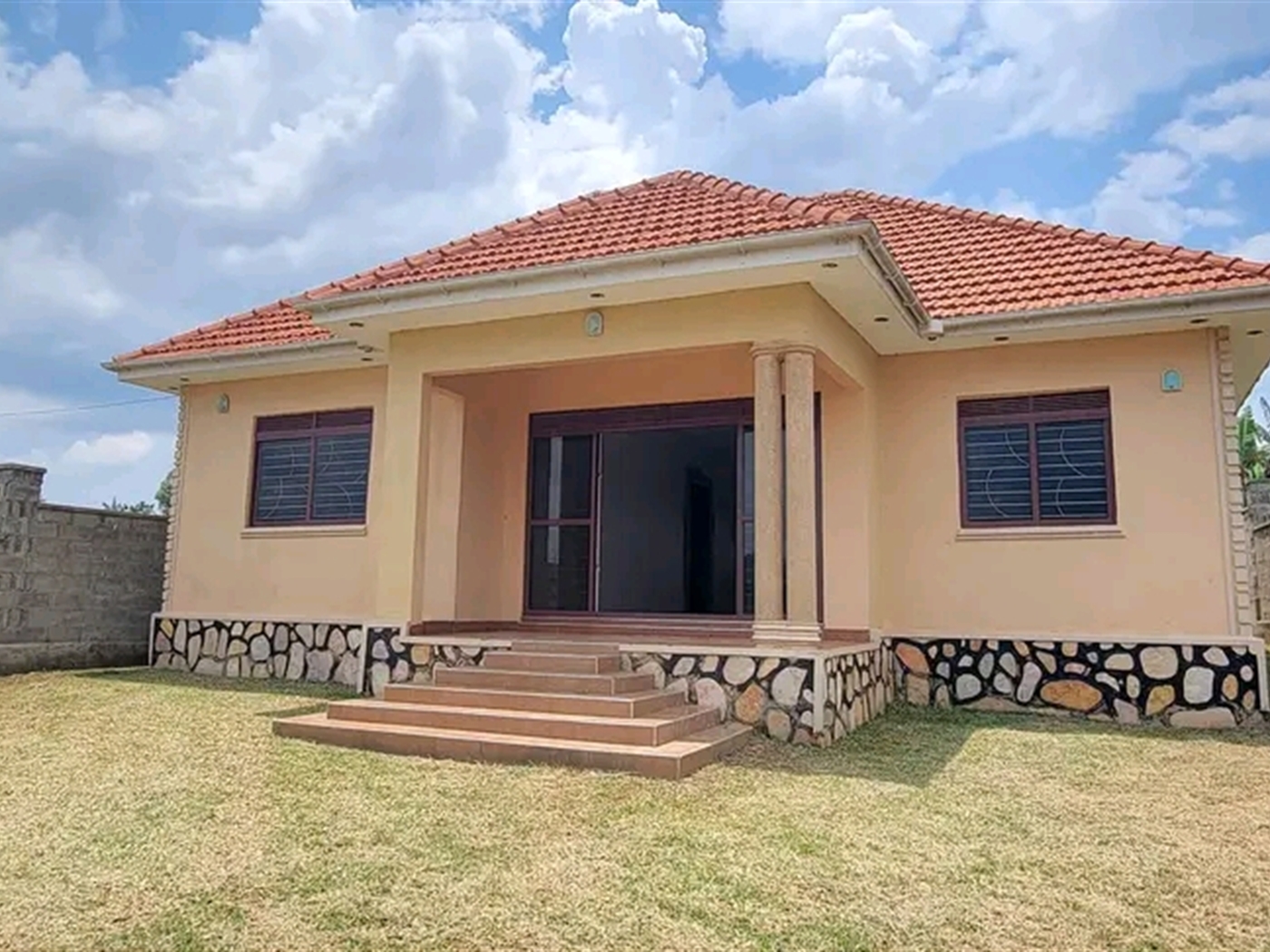 Bungalow for sale in Kira Wakiso