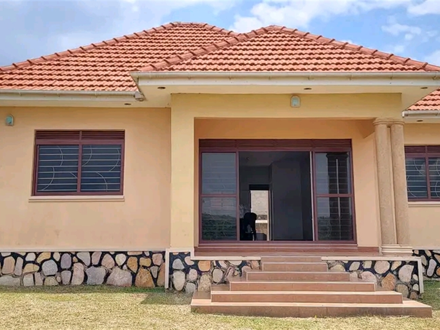 Bungalow for sale in Kira Wakiso