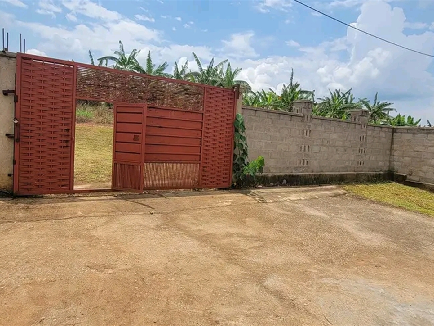 Bungalow for sale in Kira Wakiso