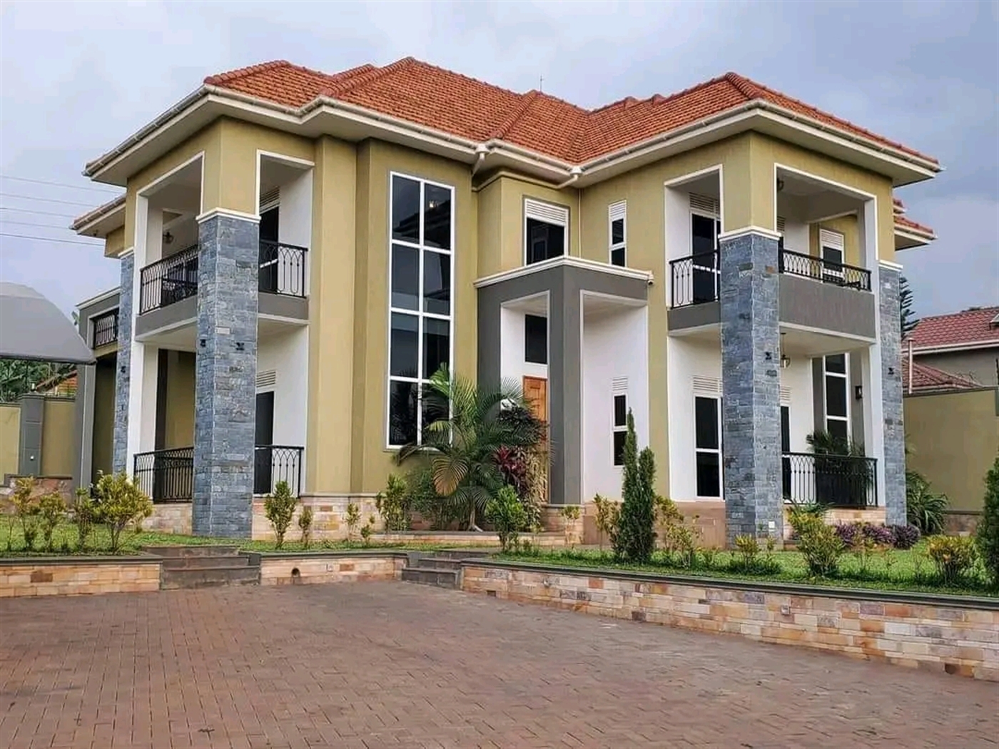 Villa for sale in Kitende Wakiso