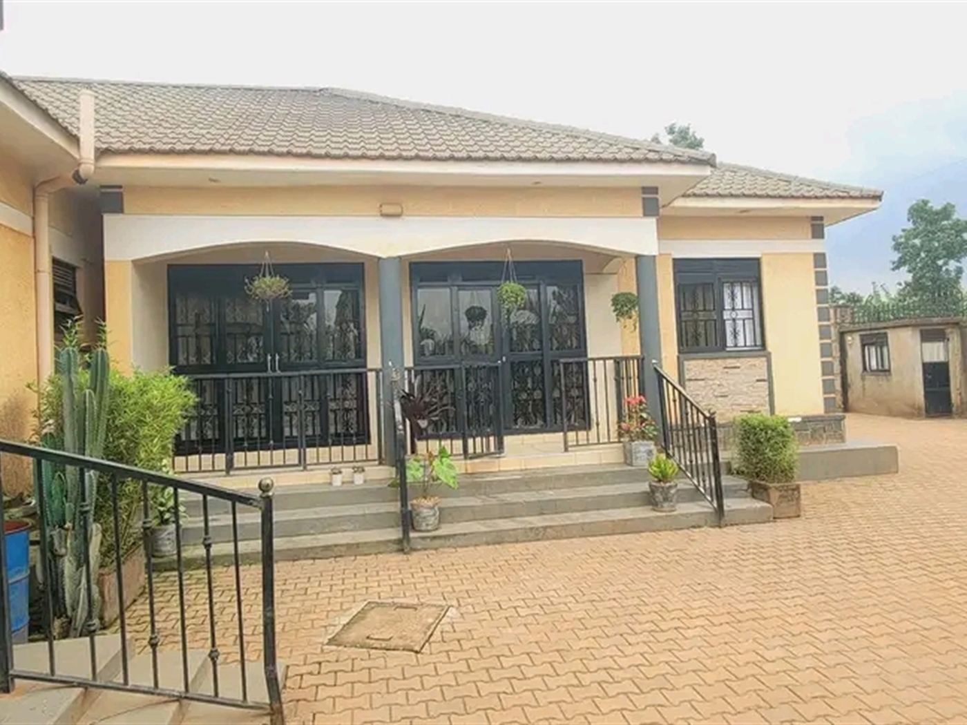 Rental units for sale in Kira Wakiso