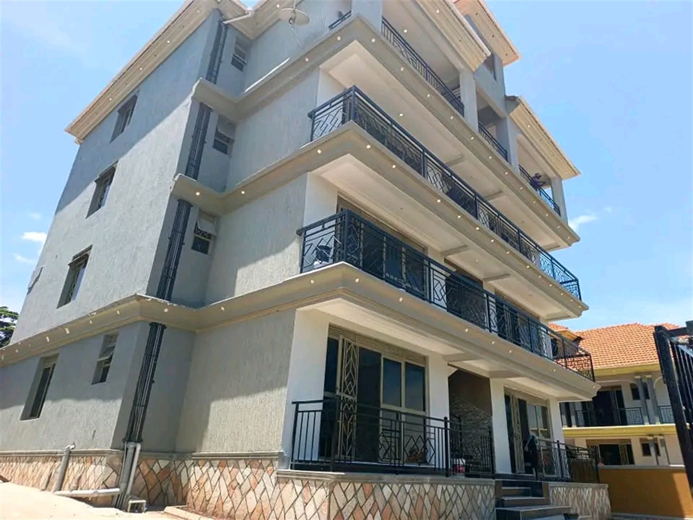 Apartment block for sale in Kyaliwajjala Wakiso