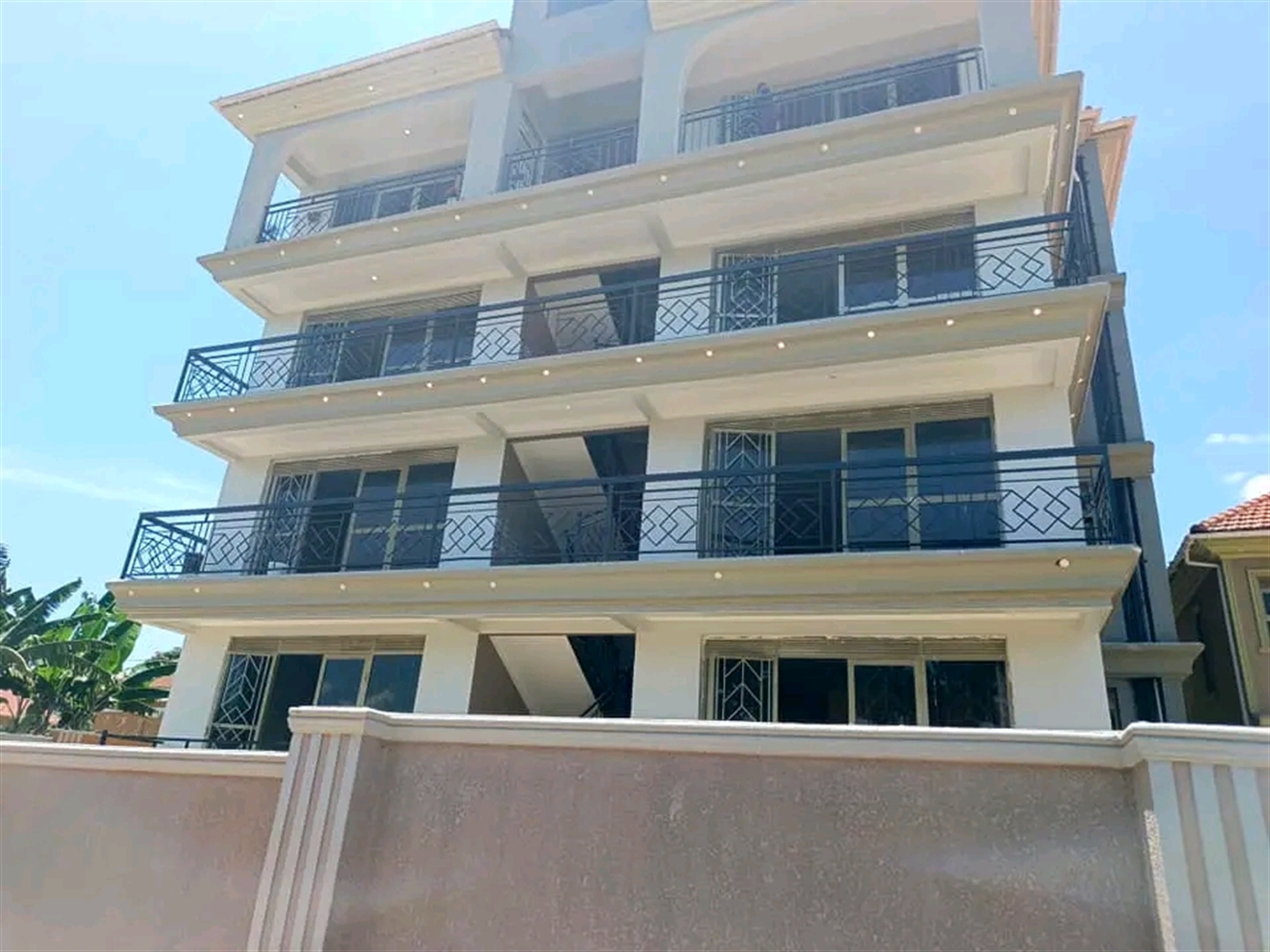 Apartment block for sale in Kyaliwajjala Wakiso