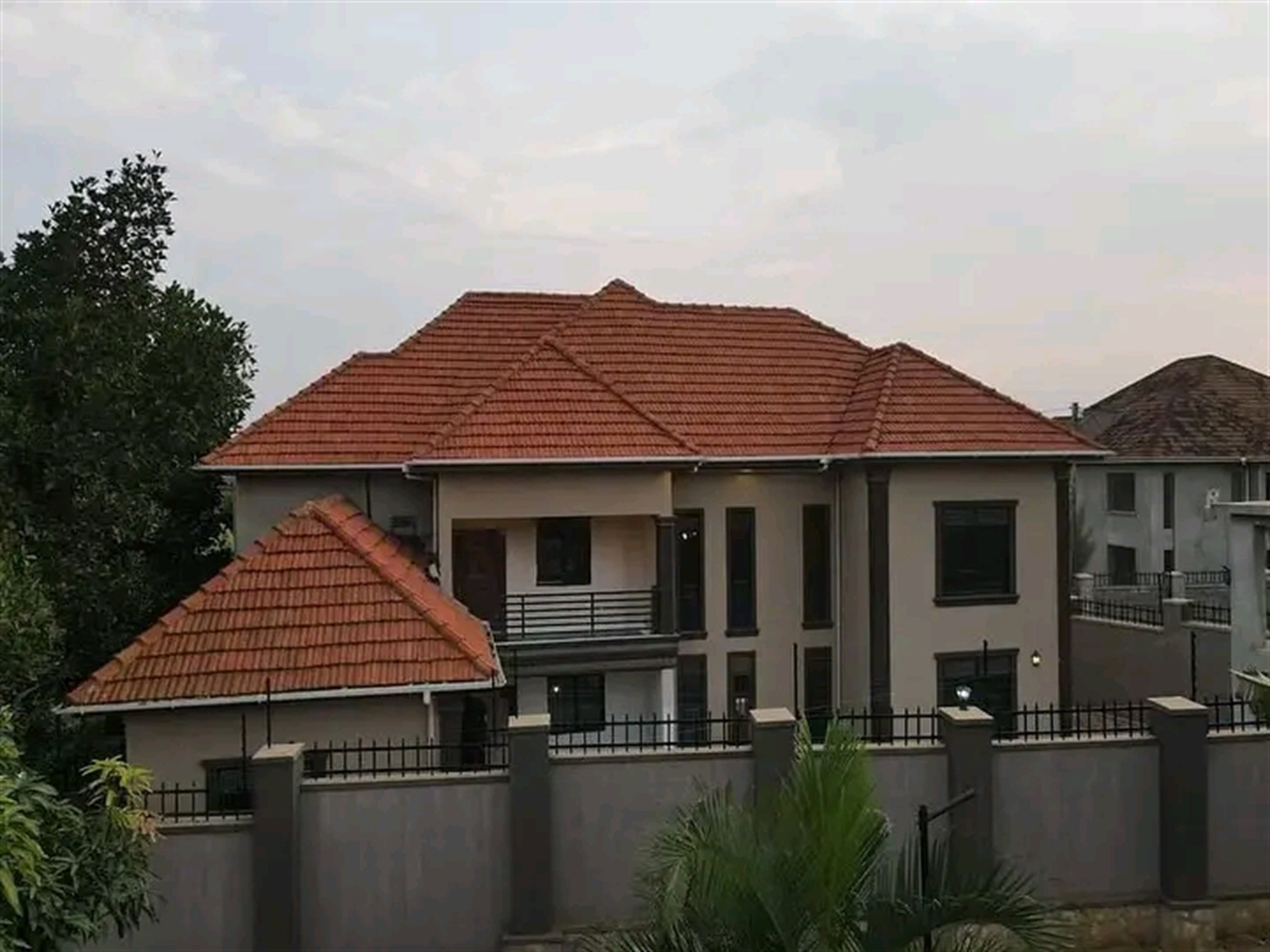 Villa for sale in Kasangati Wakiso