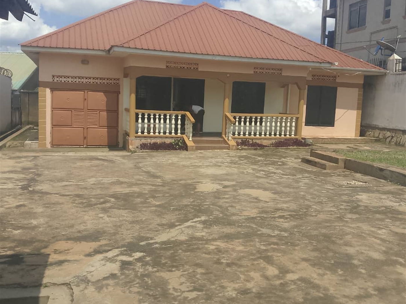 Bungalow for sale in Kyaliwanjjala Kampala