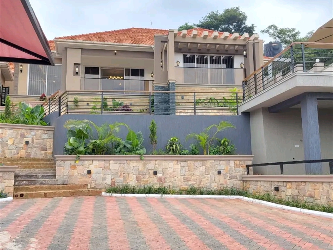 Bungalow for sale in Bwebajja Wakiso