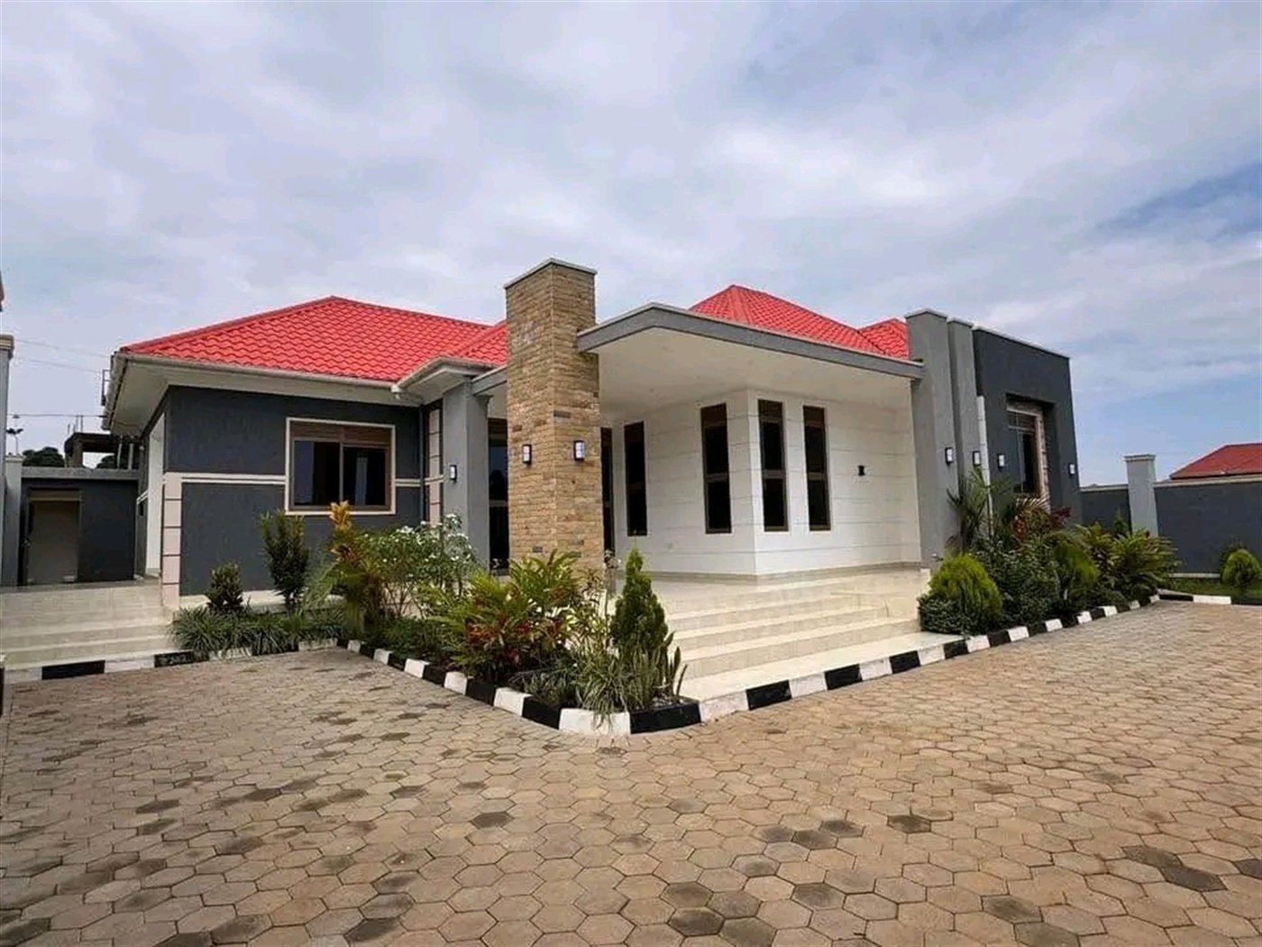 Bungalow for sale in Garuga Wakiso