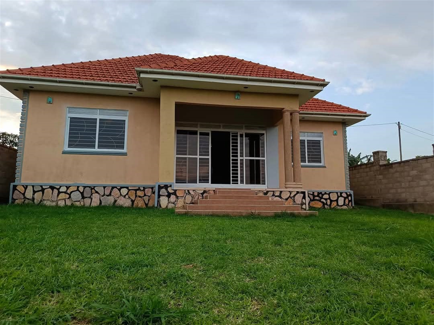 Bungalow for sale in Kira Wakiso