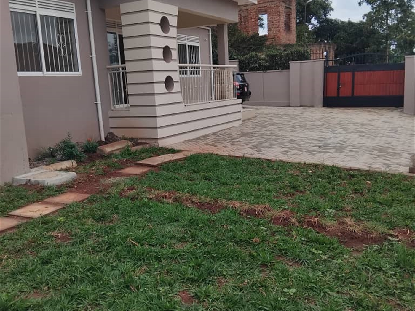 Bungalow for sale in Seguku Wakiso