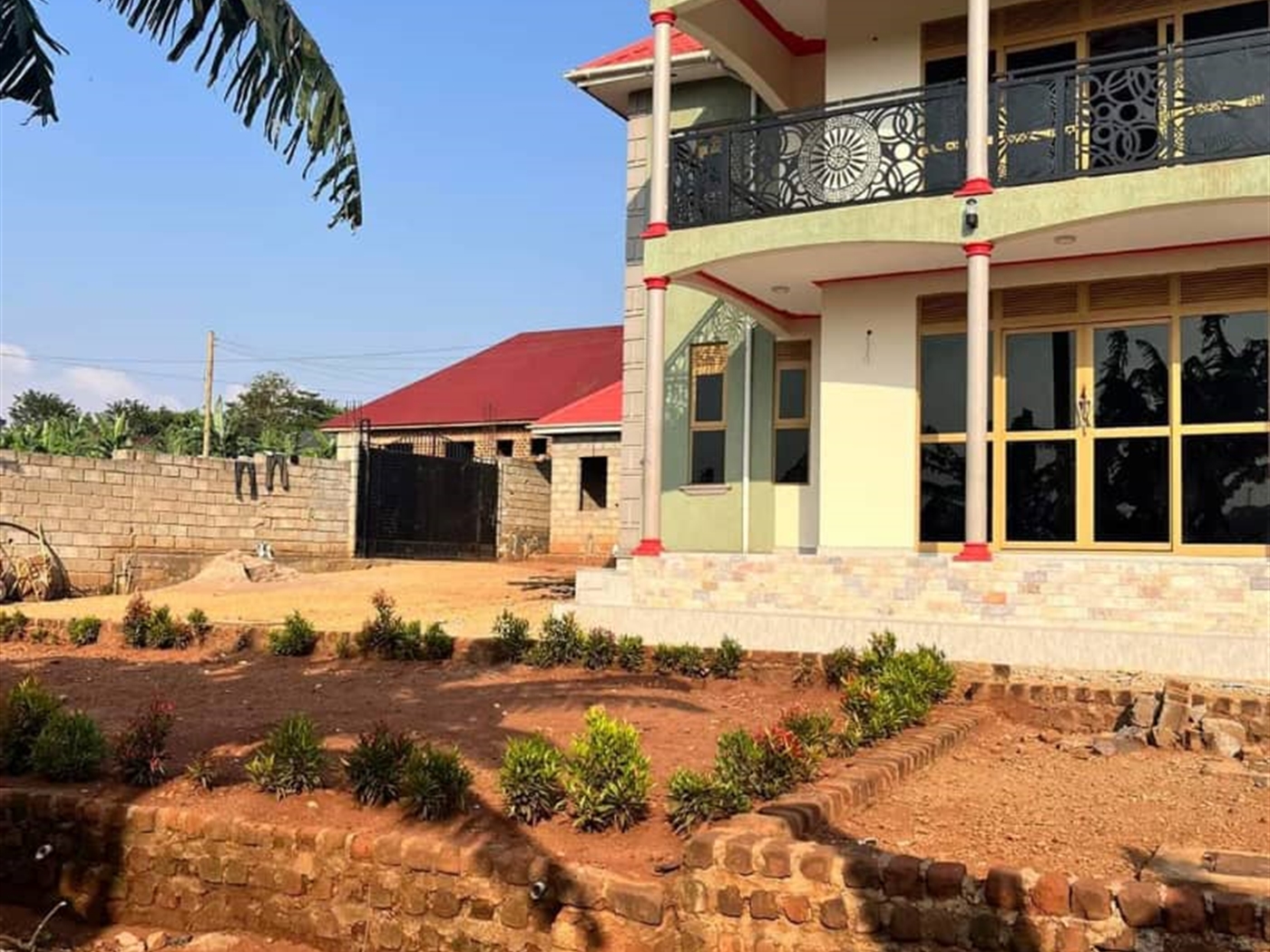 Villa for sale in Kasengejje Wakiso